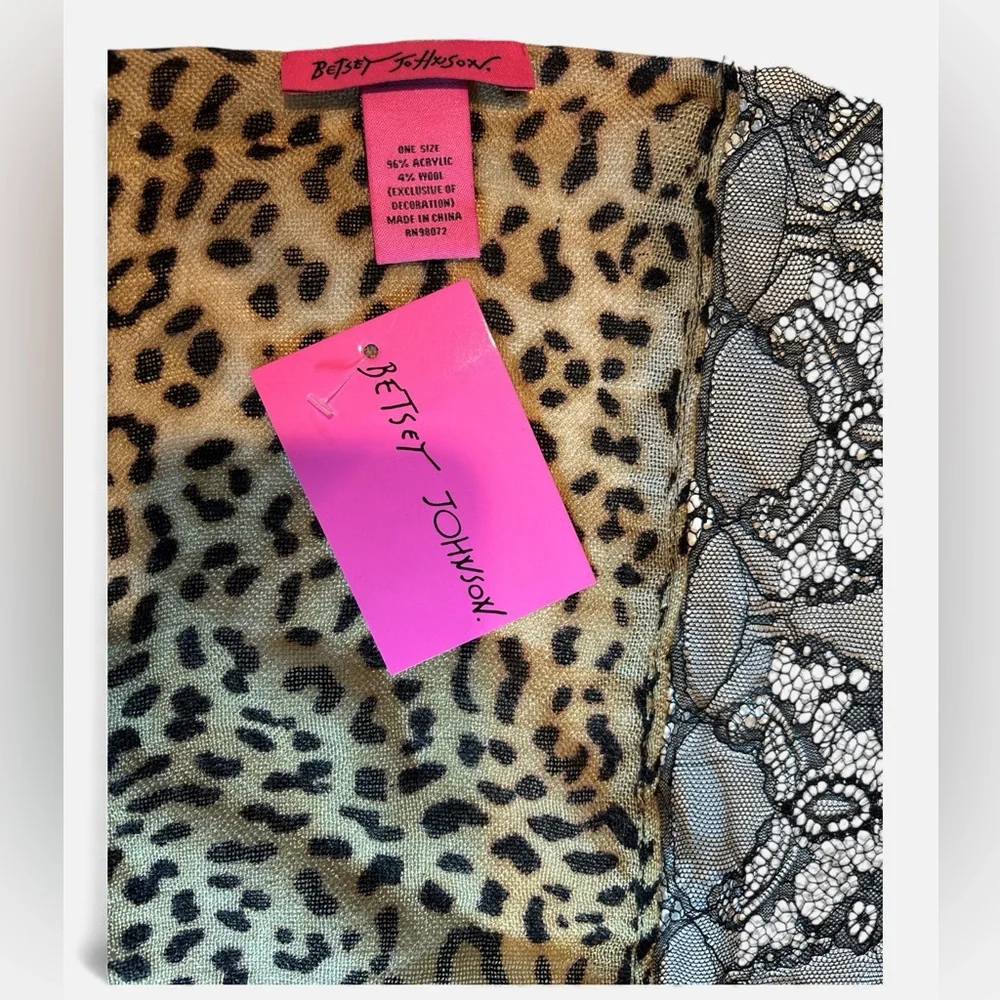 NWT Betsey Johnson Leopard Print Scarf with Lace Trim - Picture 1 of 6